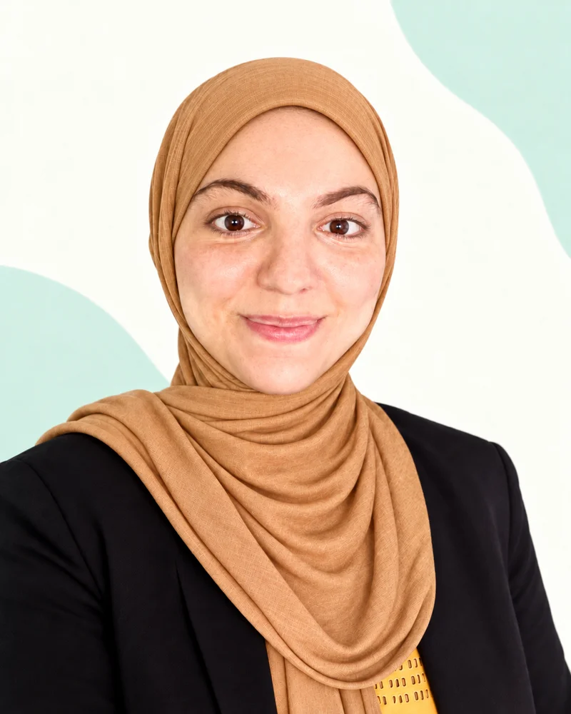Kawtar, English teacher at Little London